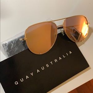 Quay High Key Gold Aviators